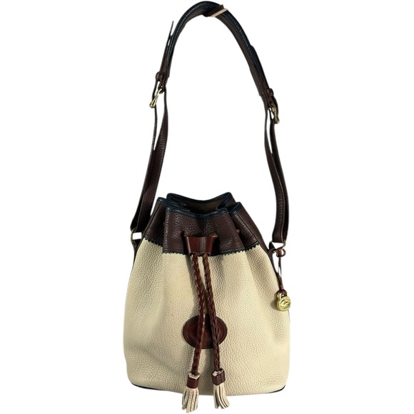 Dooney & Bourke Vintage Teton Bucket Drawstring Bag Purse Leather Ivory Brown